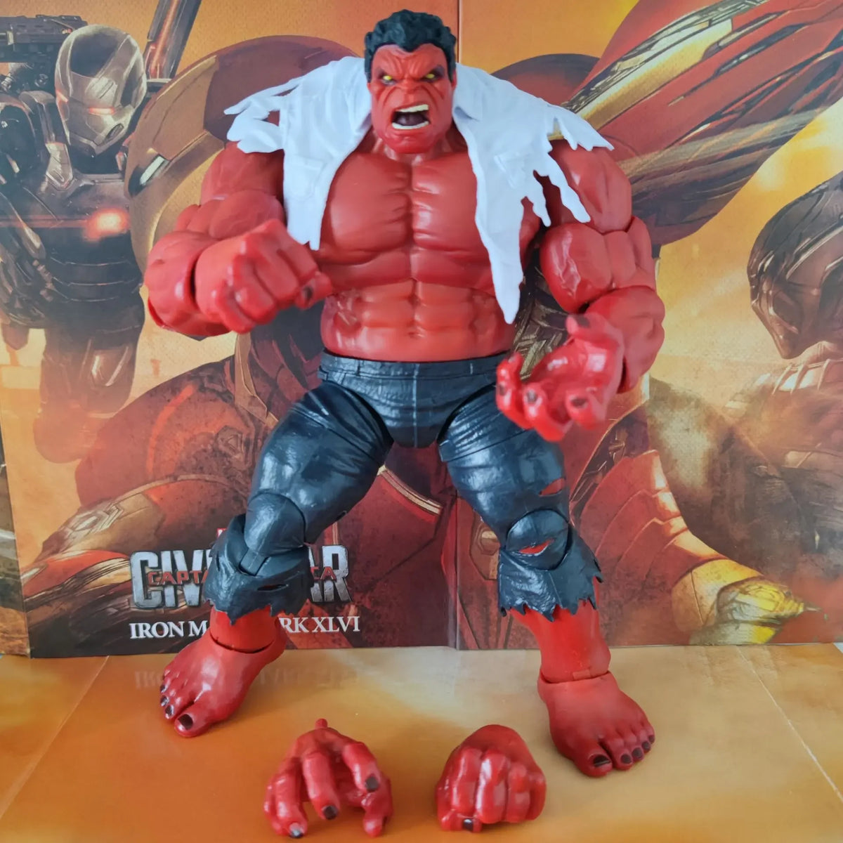 Marvel Legends Incredible Red Hulk Exclusive 8" Loose Action Figure