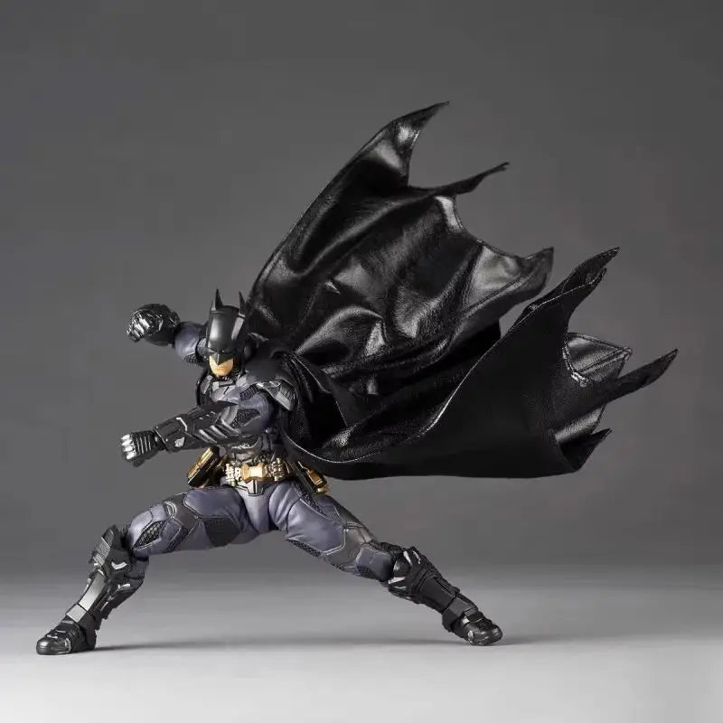 Factory Kaiyodo Amazing Yamaguchi Revoltech Batman Arkham Knight Ver Movie Action Figures Collection Ko Model Custom Toy