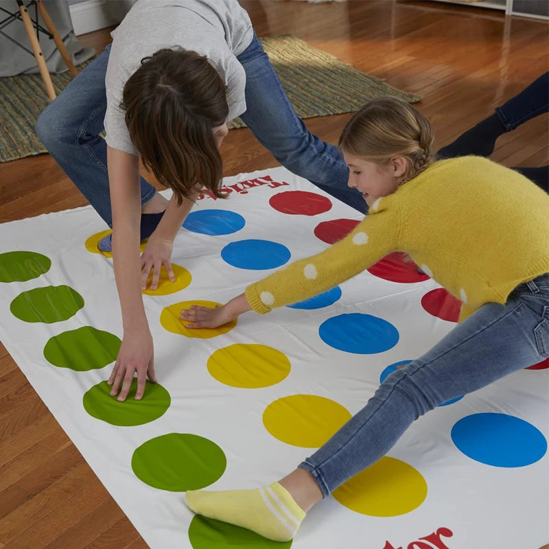 Hasbro Classic Twist Party Board Game, suitable for indoor and outdoor games for children aged 6 and above, with 2 or more playe