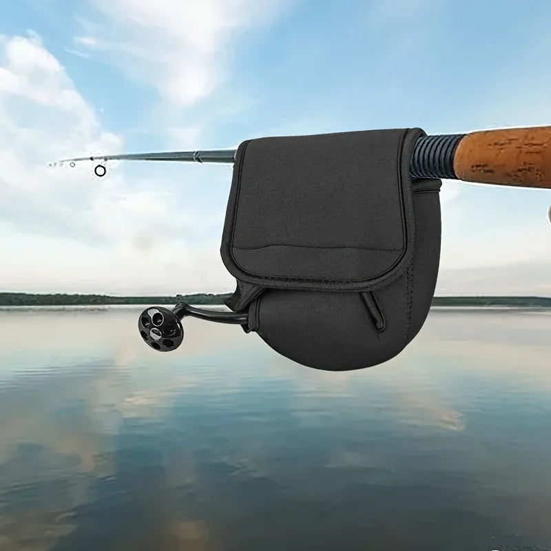 S/M/L Spinning Fishing Reel Cover with Adjustable Strap,  Outdoor Reel Bag for Bump and Scratch Protection