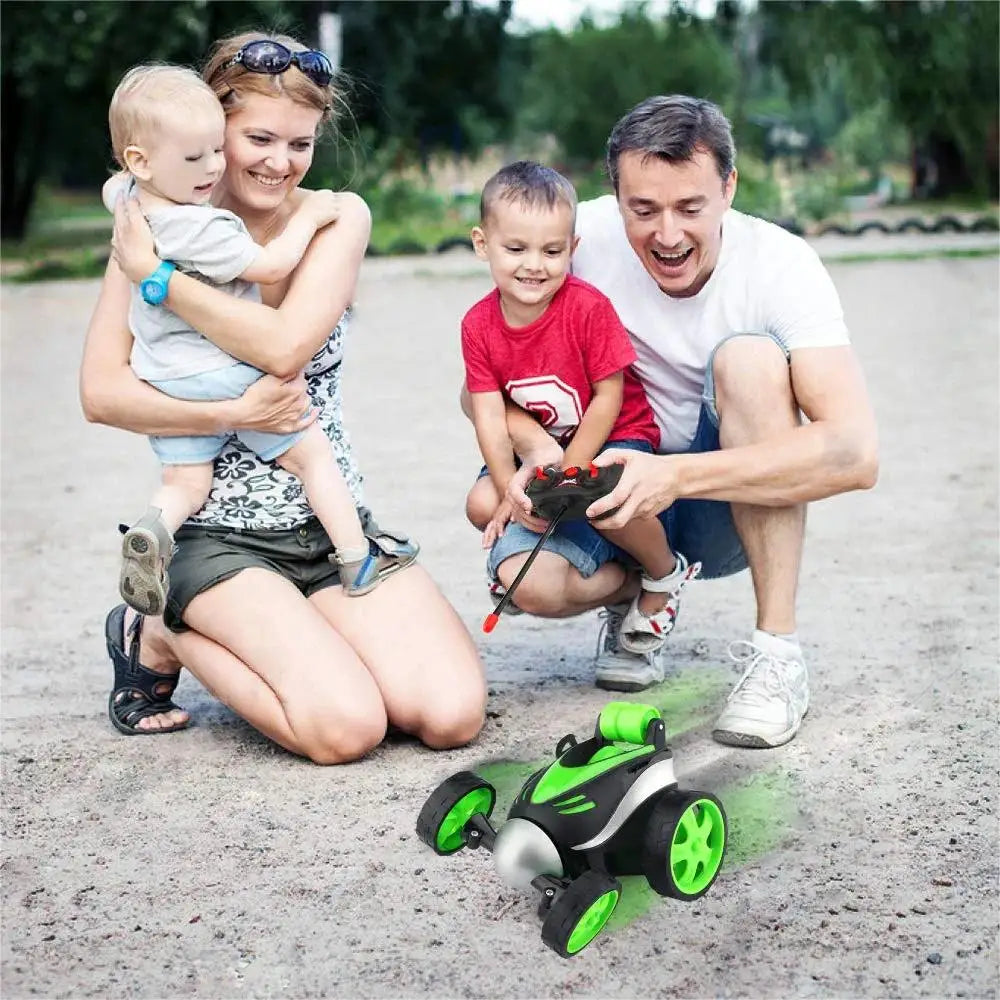 Remote Control Car Rc Stunt Car for Boy Girls 360 Degree Rotation Racing Car Rc Cars Flip and Roll Stunt Car Toy for Kids