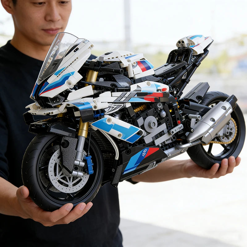2000pcs Racing Motorcycle V4S Building Blocks Set,1:5 Sports Car Model Kit,STEM Bricks Toys for Teens Adults,Gifts for Boys Girl