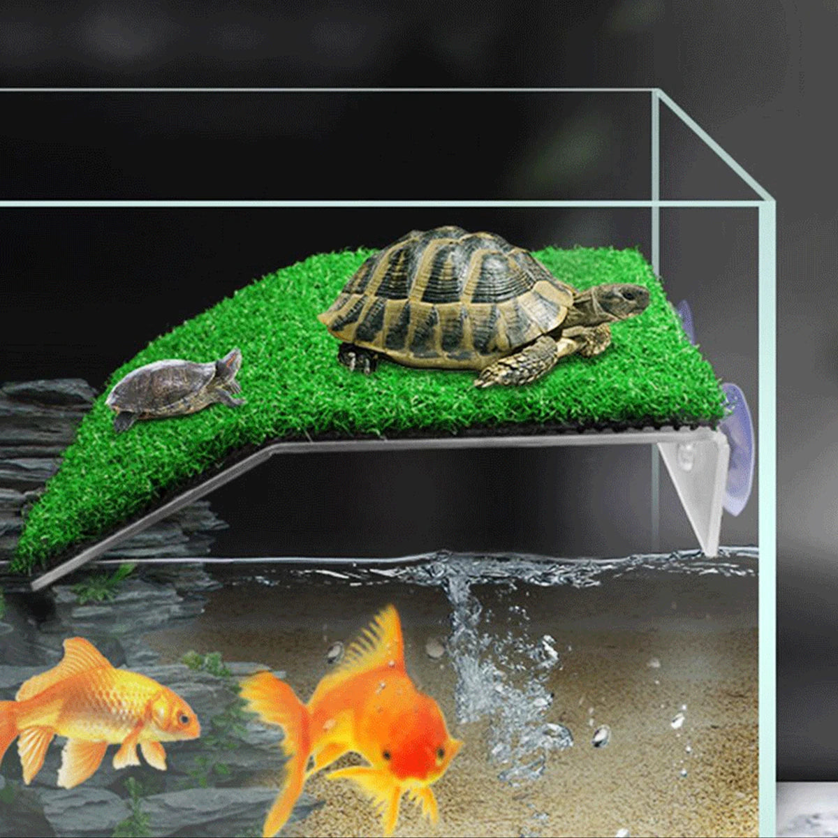 Fish Tank Lawn Turtle Basking Platform Turtle Climbing Platform with Suction Cup Simulation Turf Turtle Ramp Ladder for Aquarium