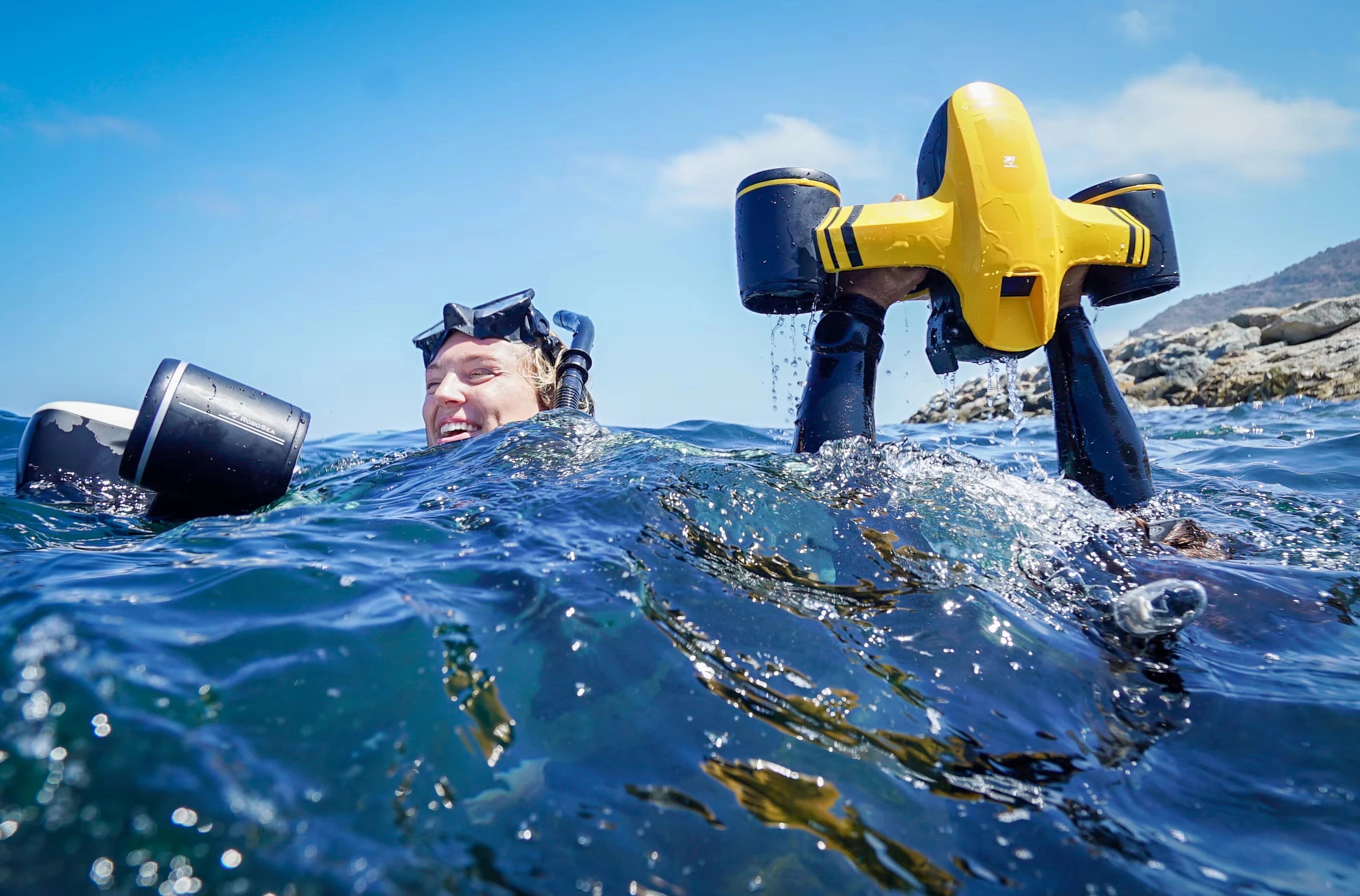 Robosea Seaflyer 1.0 Motor Powered Surfing Diving Electric Surfboard Surf Board Electric Surfboard Water Electric Sea Surfboard