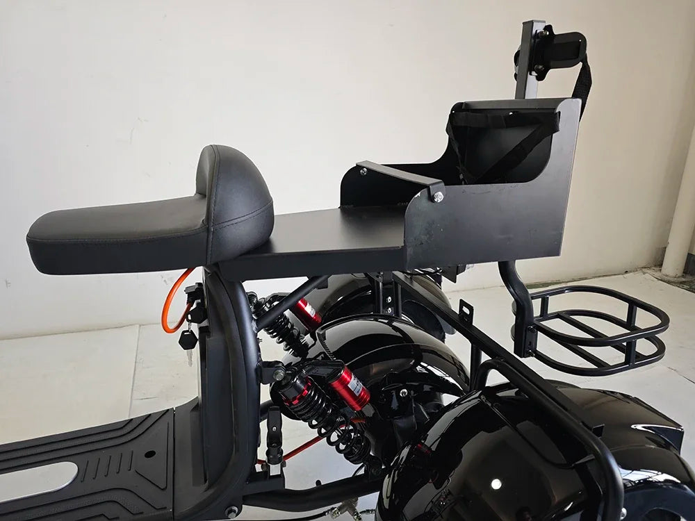 Experience high power and off-road capabilities with these 3000W and 2000W 3-wheel electric scooters. Perfect for adventurous rides and off-road terrain exploration.