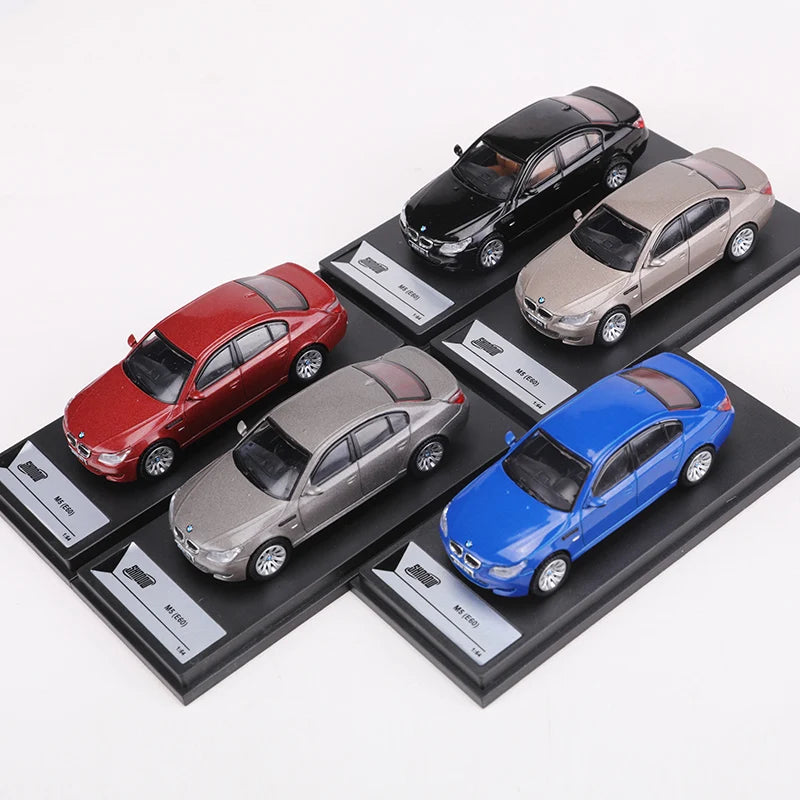 SHADOW 1:64 M5 E60 Alloy Model Car For Six Colors