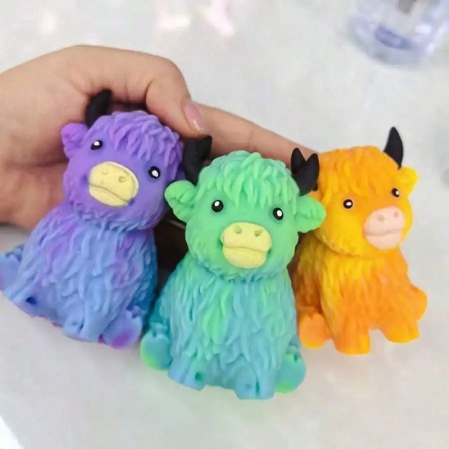 Popular New Products Scottish Highland Cow Stress Relief Toy Slow Bounce Sensory Soft Toy Cheese Squeezing Stress Relief Gift