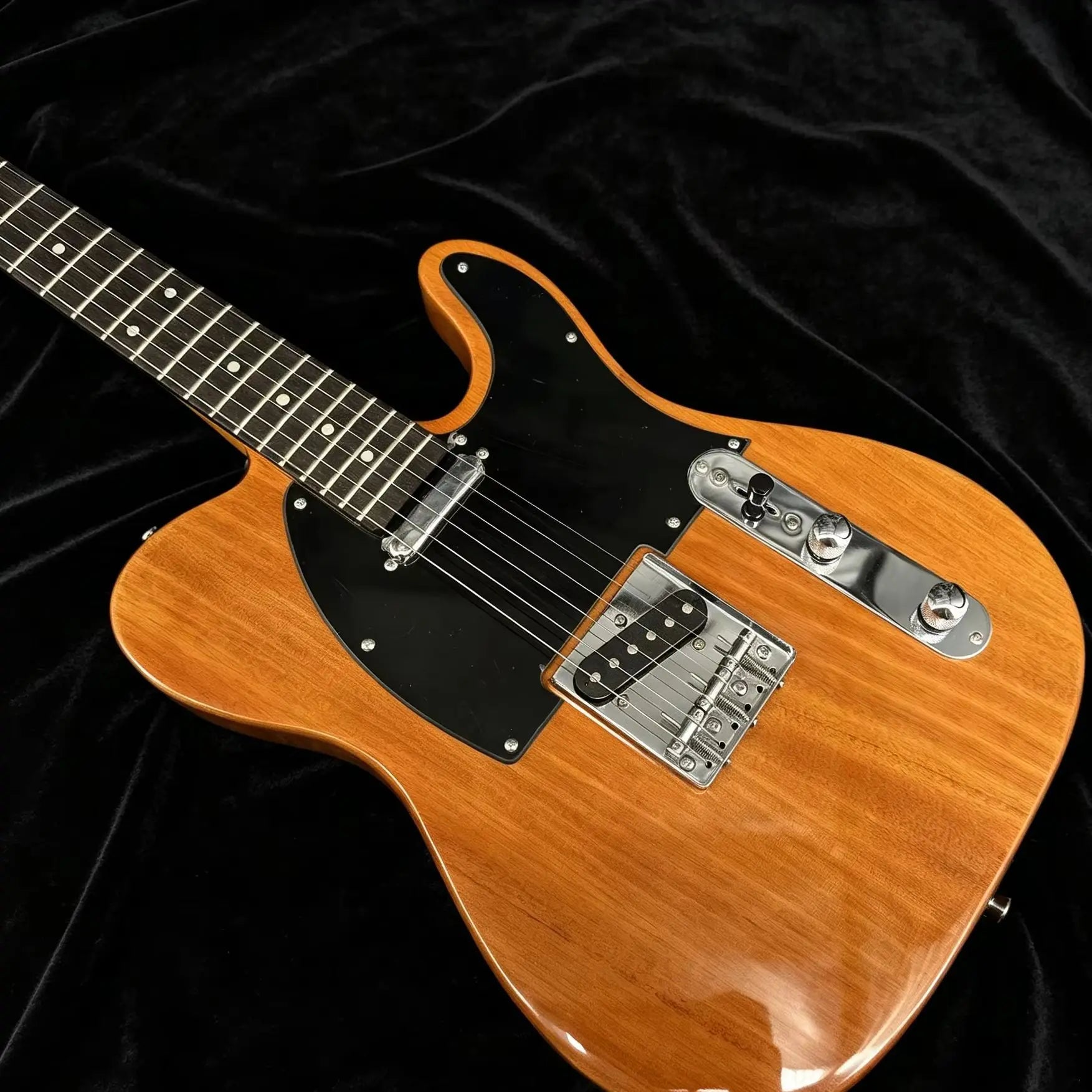 Costom Electric Guitar Mahogany Body Transparent Yellow Color Chrome Hardware Free Shipping Electric Guitar-Themed Gift