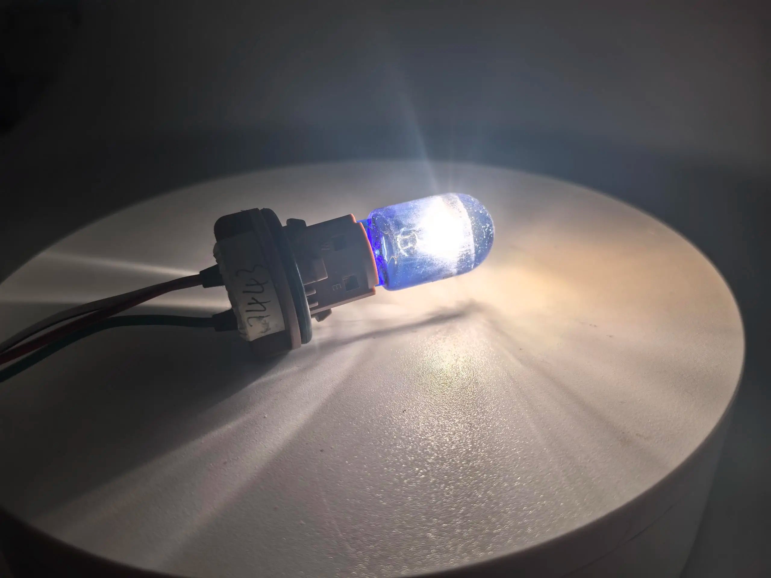 2Pcs T20 7443 W21 5W 7440 Glass Halogen Turn Signal Lamp Brake Stop Lights Bulb Daytime Running Lights Warm White Reversing Bulb