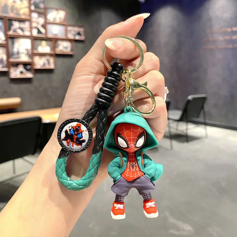 Classic SpiderMan Keychain Pendant Disney Marvel Amazing Inverted Silk Stereo Doll Car Hanging Decor Keychain Birthday Gift Toys