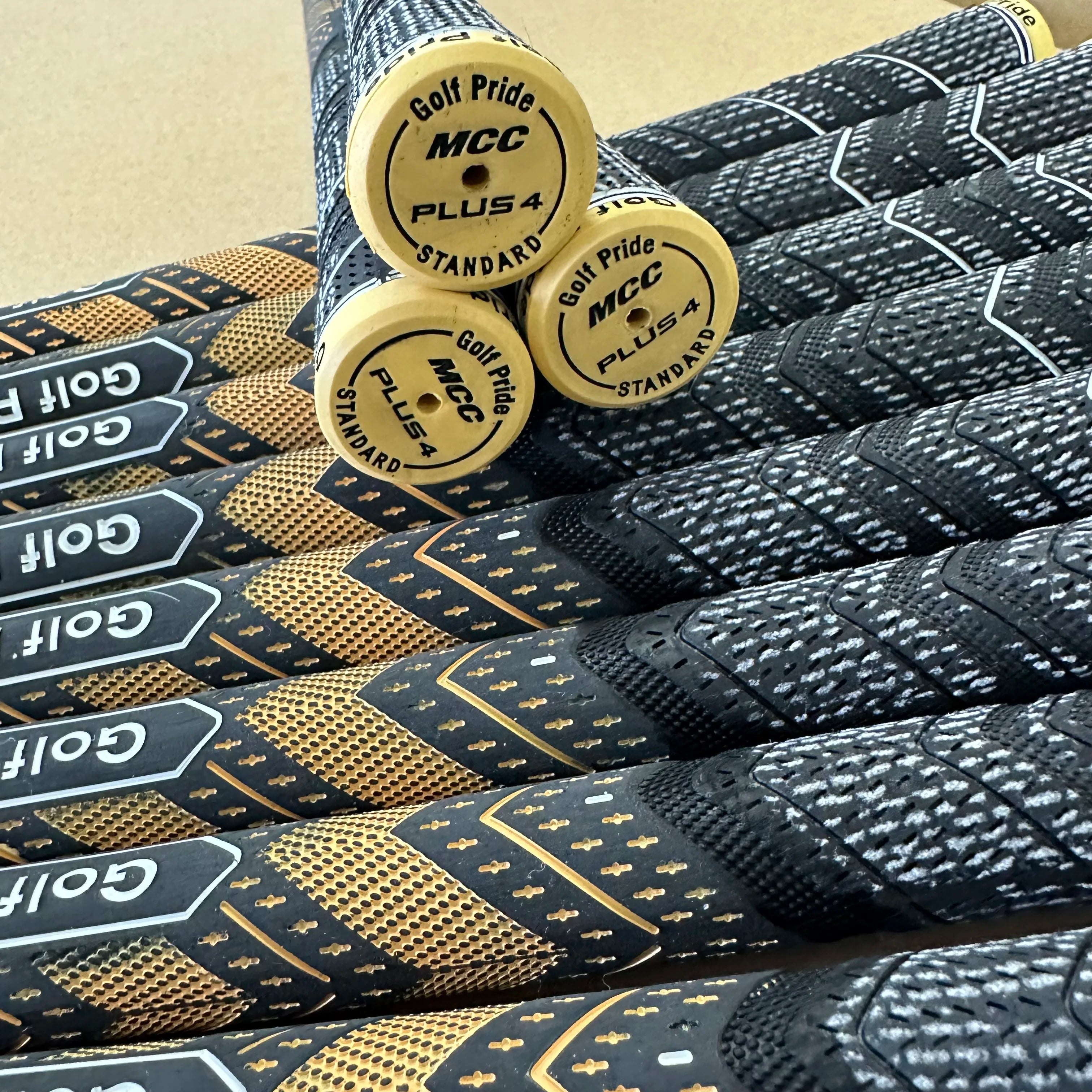 13-Piece Set Golf Pride Standard MCC Plus 4 Golf Grips US Warehouse