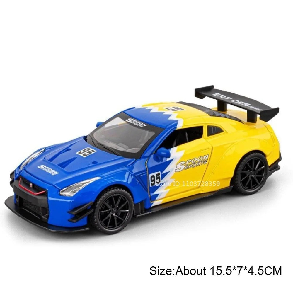 1:32 GTR Panamera Model Sports Car Toys Alloy Diecast Sound Light Doors Opened Exquisite Body Pull Back Collection Supercars