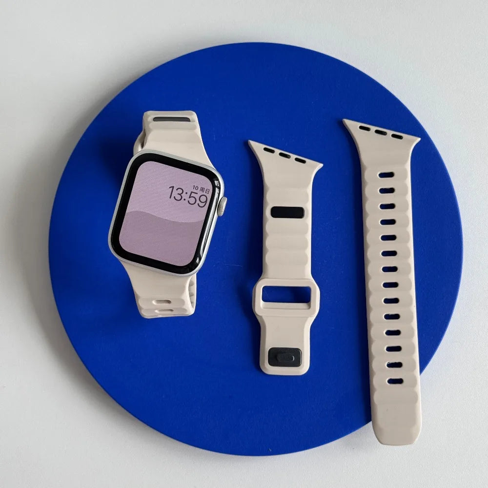 Silicone Sport Strap For Apple Watch Band Ultra 49mm 40mm 41mm 44mm 45mm 46mm correa bracelet iwatch Series 11 10 9 8 7 6 5 se