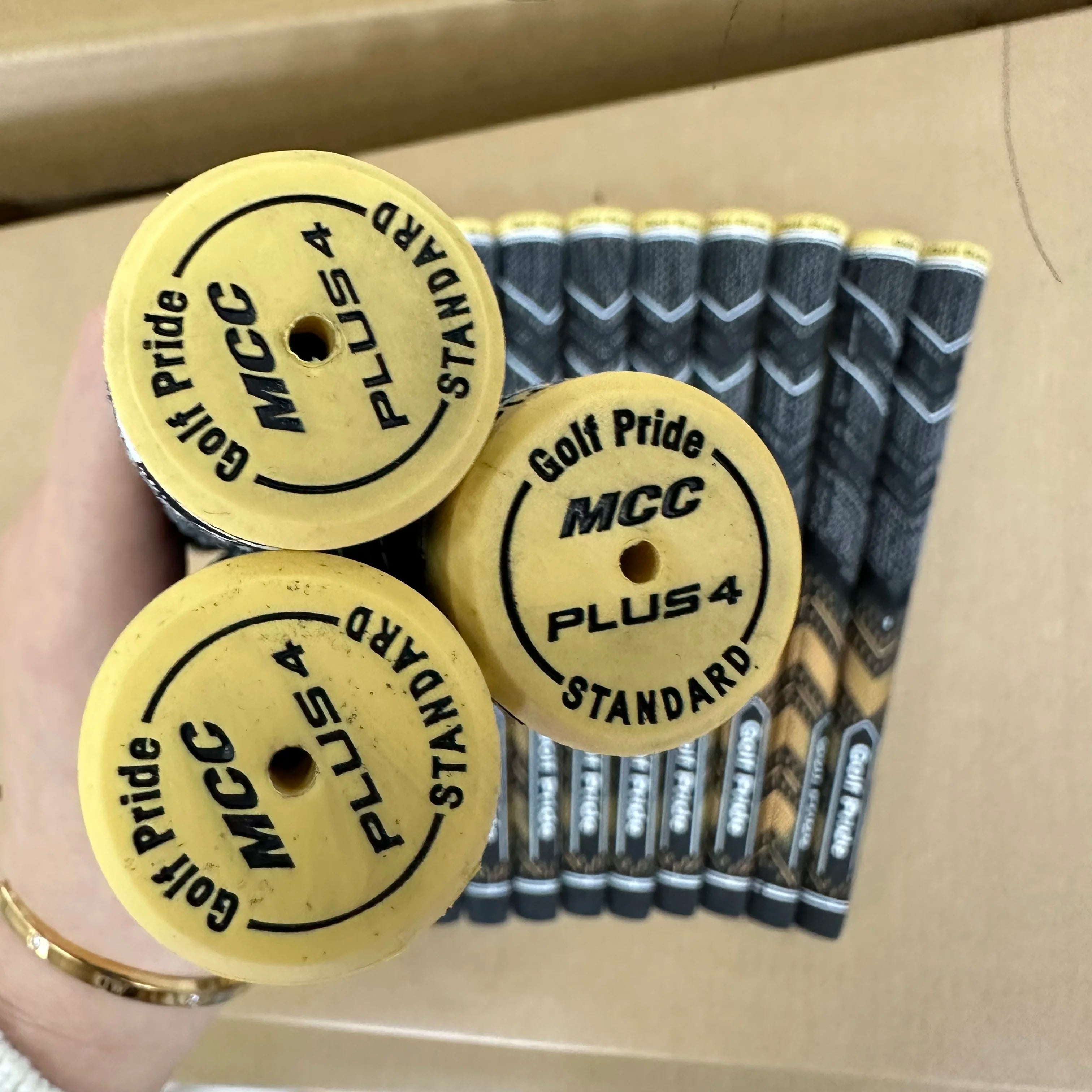 13-Piece Set Golf Pride Standard MCC Plus 4 Golf Grips US Warehouse