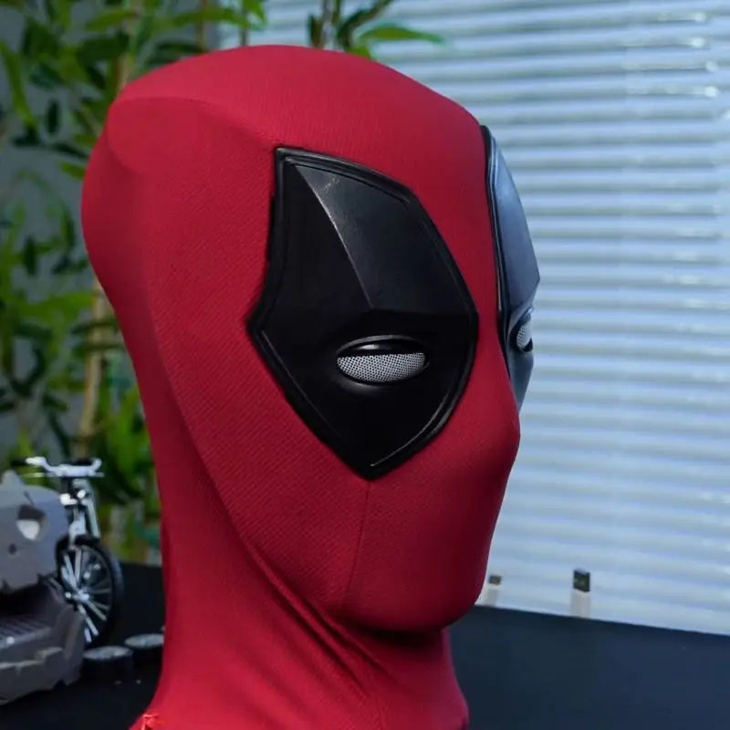 Deadpool 3 Cosplay Mask ring Remote Control Headgear With Lighting And Music Wade Winston Wilson Cosplay Masks with Face Shell
