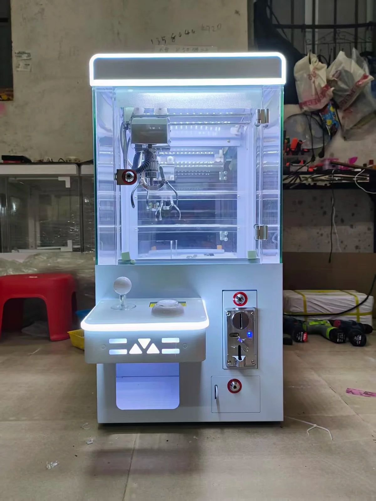 Top Rated Mini Claw Machine Coin Operated Arcade Game Machine Small Toy Crane Vending Machine for Retail and Wholesale Use