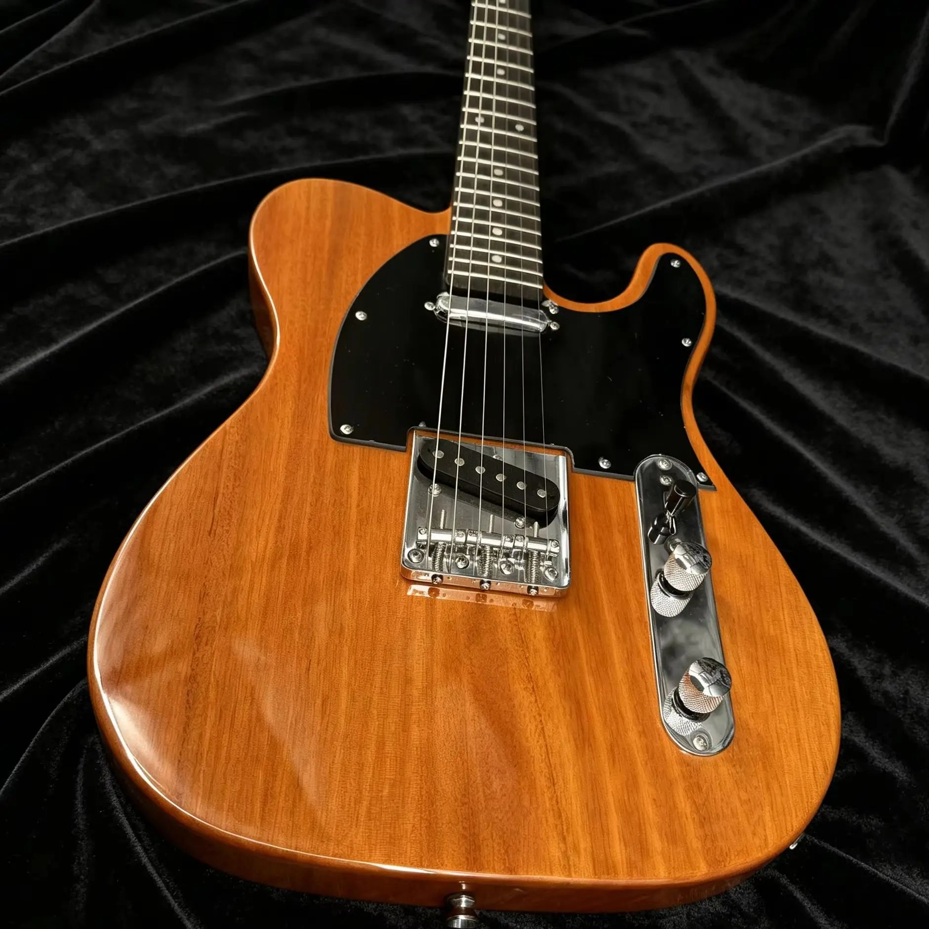 Costom Electric Guitar Mahogany Body Transparent Yellow Color Chrome Hardware Free Shipping Electric Guitar-Themed Gift