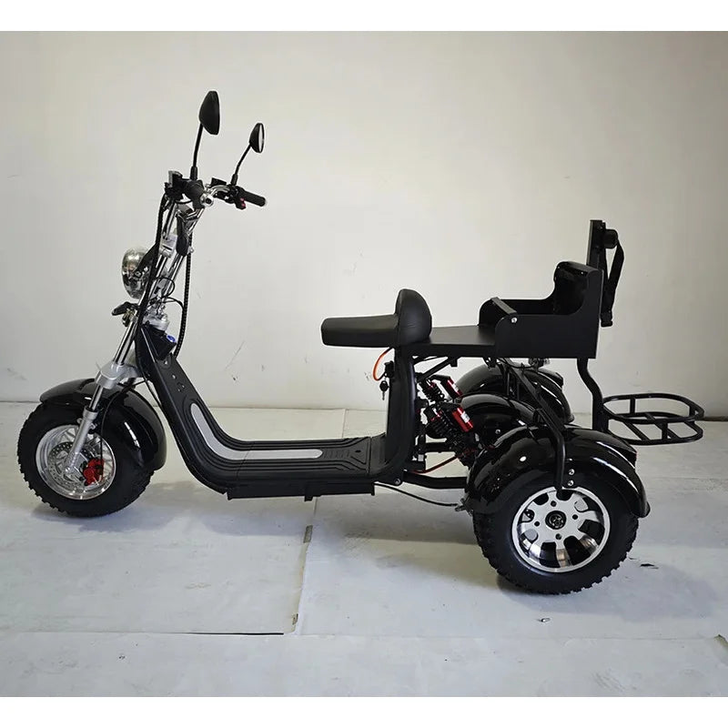 Experience high power and off-road capabilities with these 3000W and 2000W 3-wheel electric scooters. Perfect for adventurous rides and off-road terrain exploration.