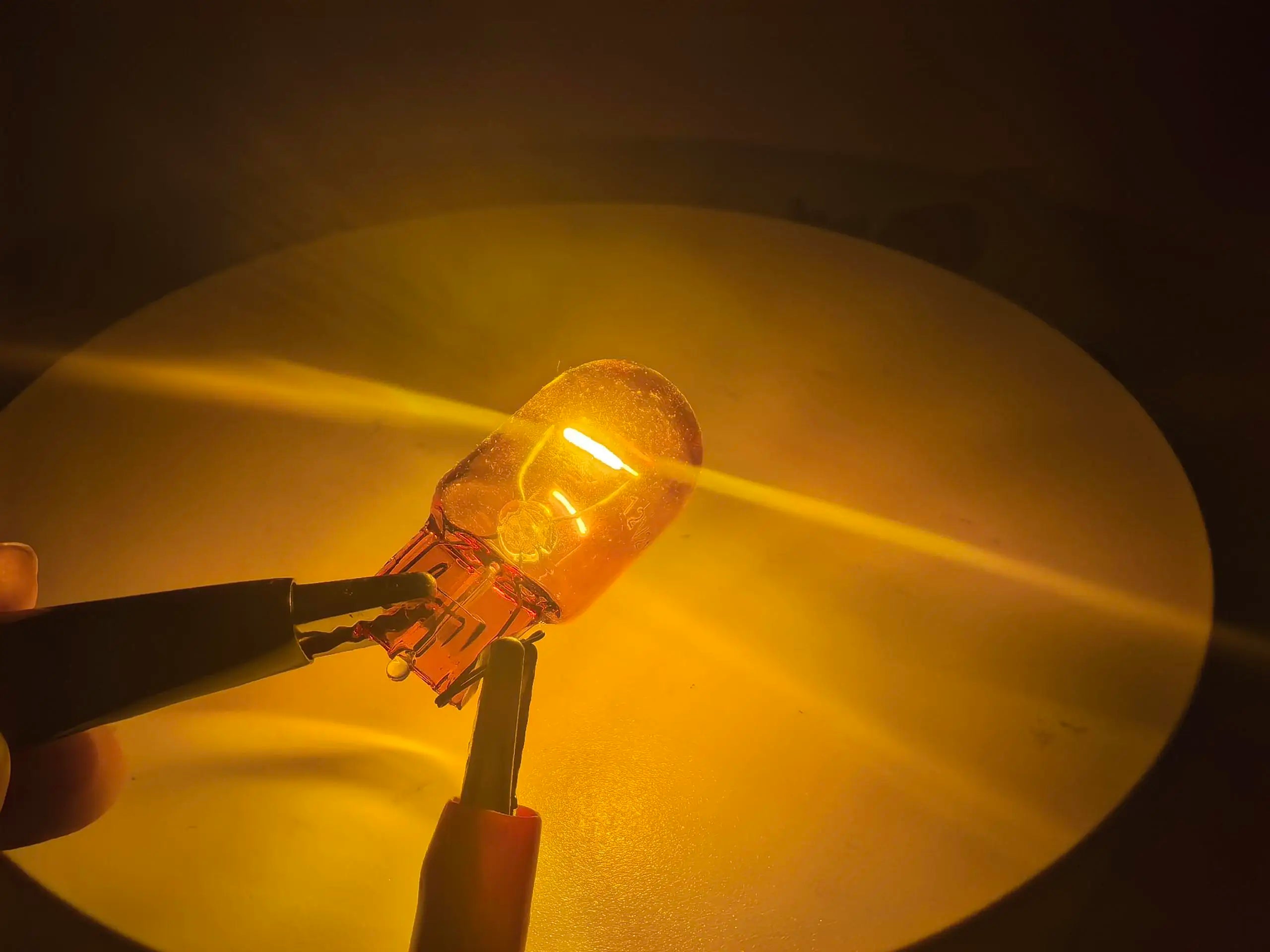 2Pcs T20 7443 W21 5W 7440 Glass Halogen Turn Signal Lamp Brake Stop Lights Bulb Daytime Running Lights Warm White Reversing Bulb