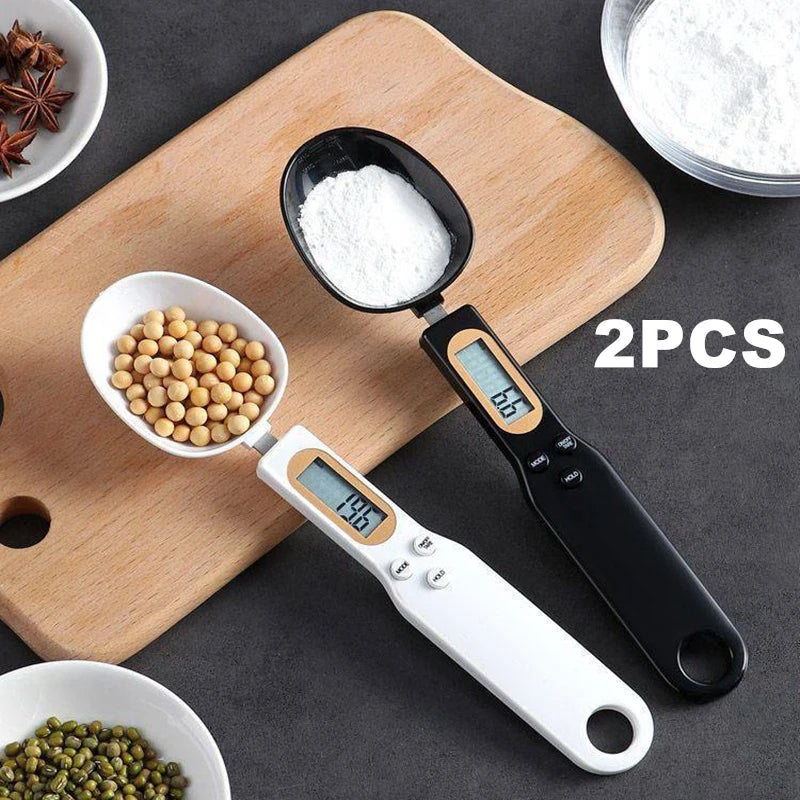 Measure ingredients with precision using this digital spoon scale—electronic LCD display, 0.1-500g capacity, perfect for flour, milk, coffee powder, and more!