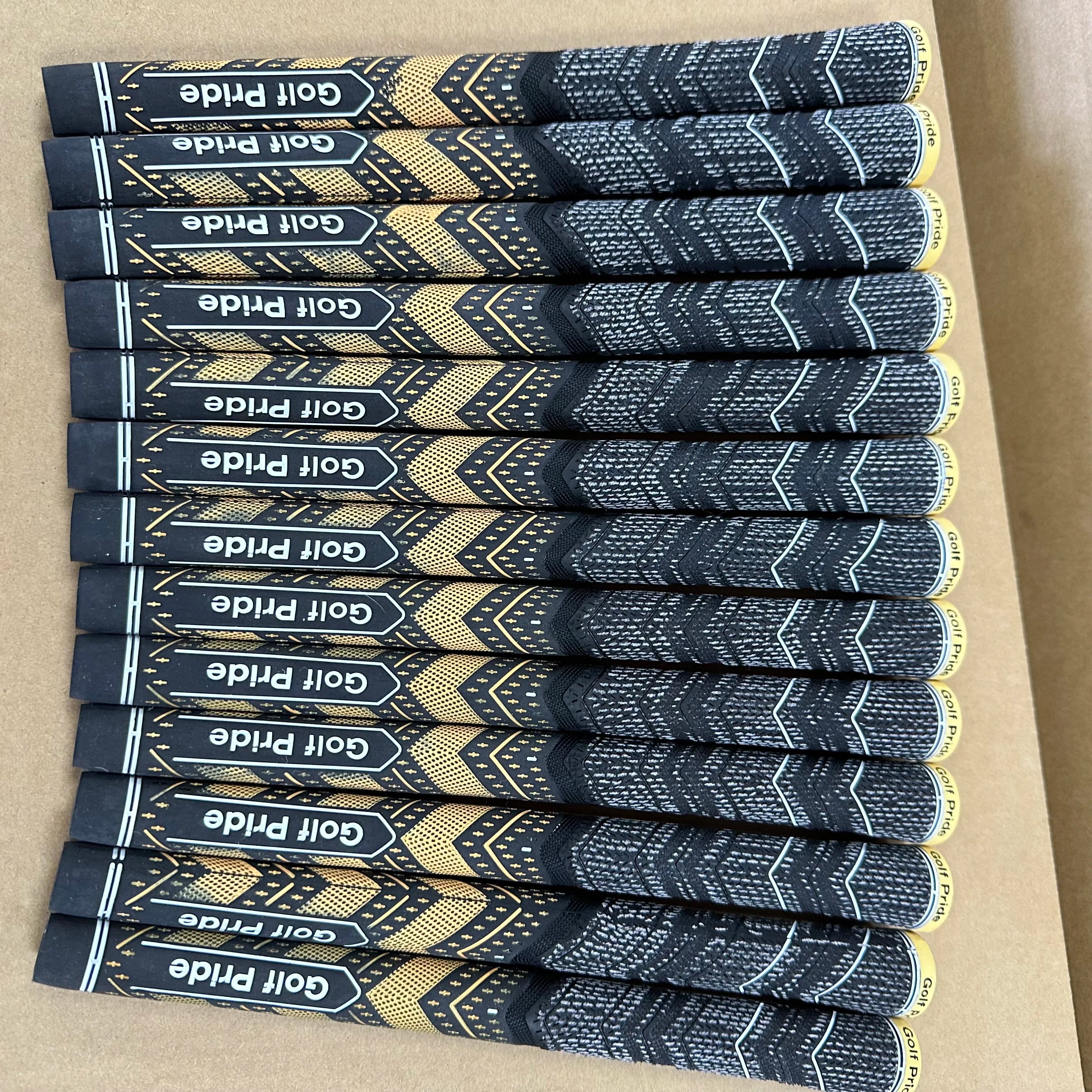13-Piece Set Golf Pride Standard MCC Plus 4 Golf Grips US Warehouse