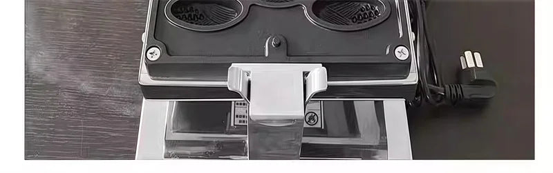 Souffle Machines Waffle Maker Machine Electric Egg Puffs Bubble Machine Corn Snack Equipment Kitchen Home Use Flowing Cake Puff